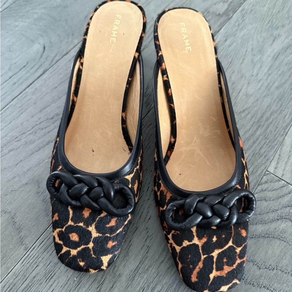 Frame Le Isla Leopard Print Mule Heel